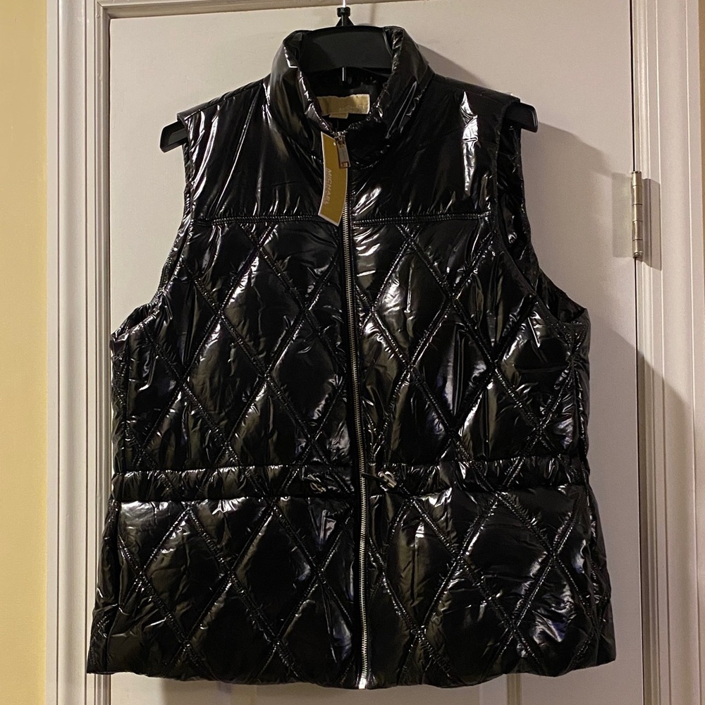 Michael Kors Shiny Black Full Zip Logo Adjustable Waist Puffer Vest NewWithTags